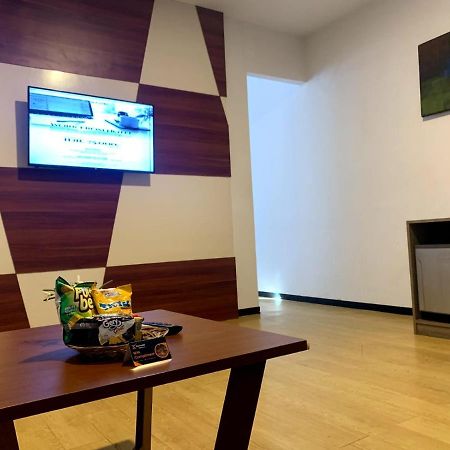 Xtra Hotel Bengkulu Exterior foto